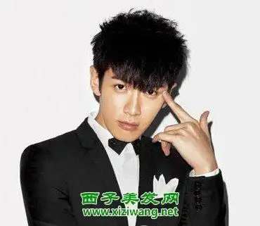 男生桃男刘海发型造型图片