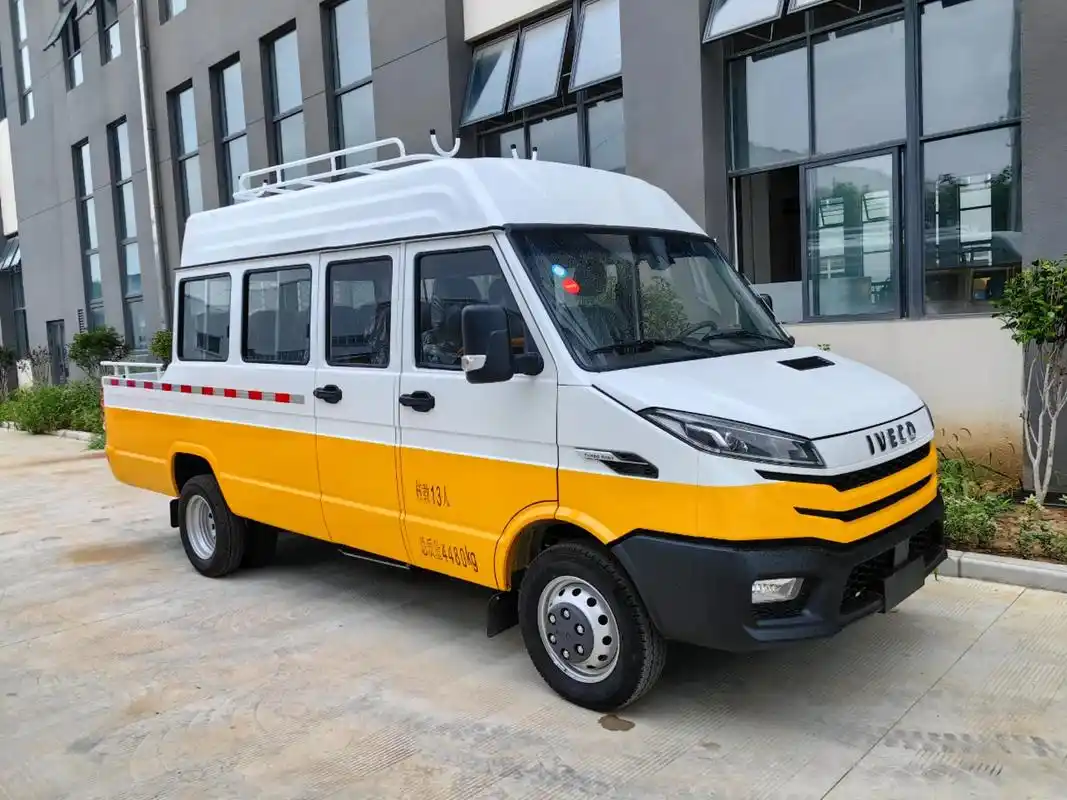 电力工程车#13座电力抢修车#国家电网专用车#公路养护工程 - 抖音