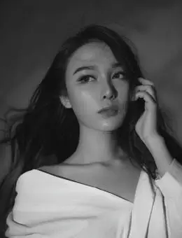 作品(2部)2018年非诚勿扰 2018演员饰:女嘉宾2007年最后的爱演员饰