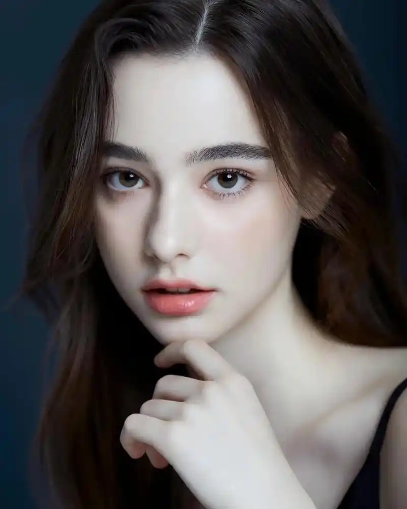 俄罗斯美女模特:达莎塔兰