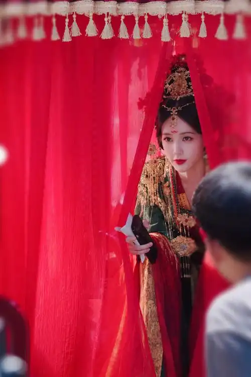 罗伯特想抢婚李一桐#罗伯特的评价简直就是我们的互联网嘴替,谁不想