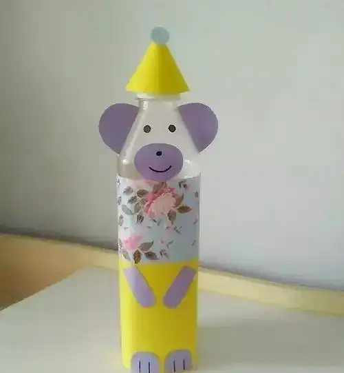 用矿泉水瓶做又简单又漂亮的手工