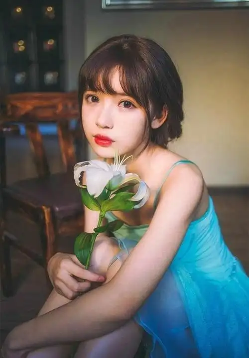 清纯可爱少女清新秀气优雅唯美写真