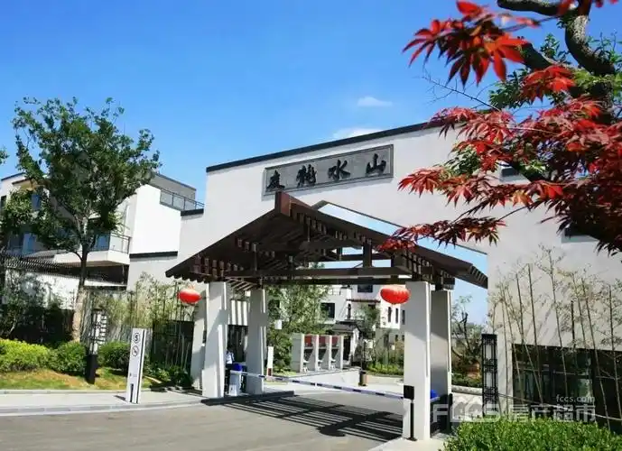 山水龙庭|日照再添一美到爆的湖山叠拼!