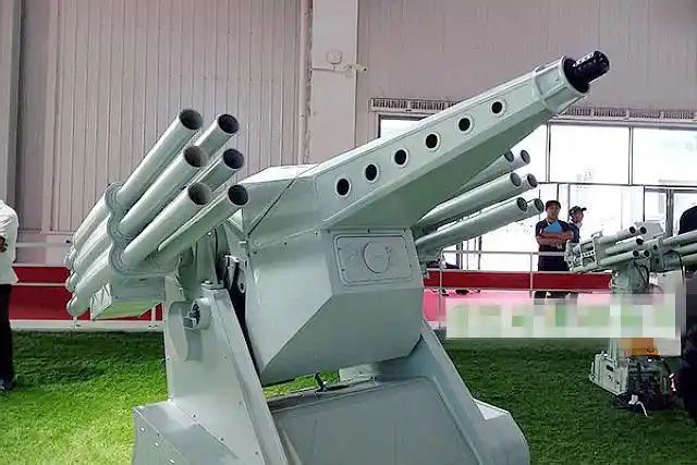 1门30毫米机关炮配12管火箭炮 陆军不要 海军却喜欢不得了
