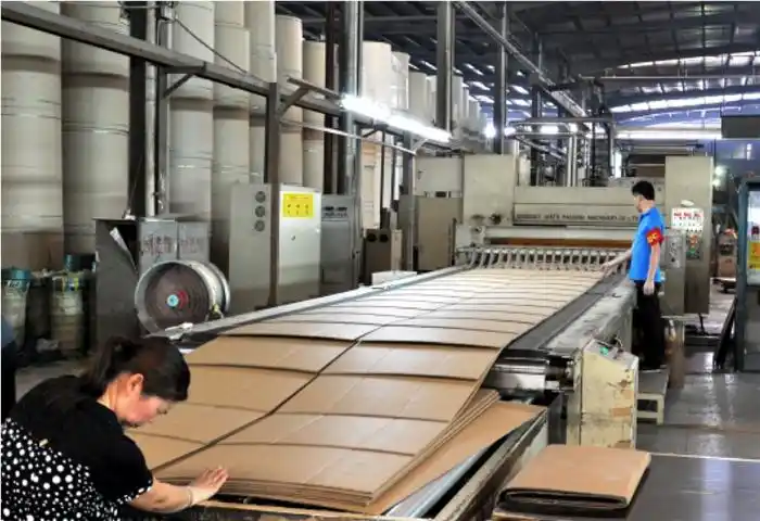 纸板生产线-东莞市华通包装有限公司