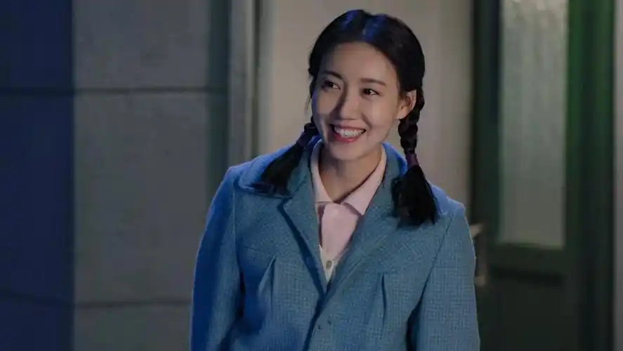 激情的岁月加更热播高露戏里成长飞跃戏外努力敬业