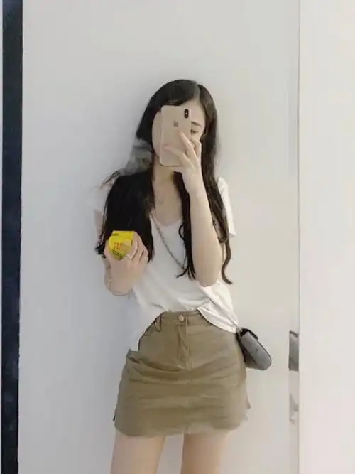 对镜子拍照技巧举手机凹造型姿势合集