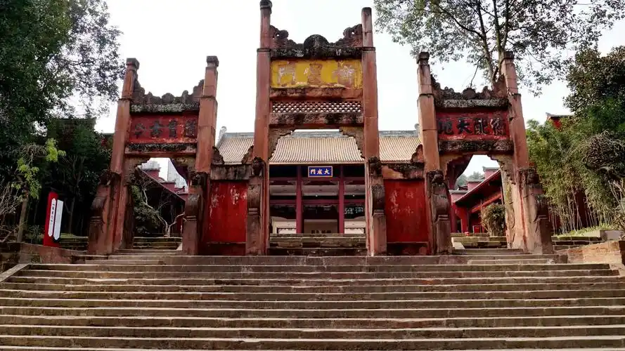 [行行摄摄]【映像乐山图片辑】(第四百三十辑)乐山文庙换新颜