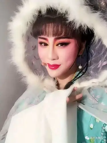 【杭州钱江小百花越剧团】在台州路桥螺洋街道香樟湖畔(香樟源)双庙