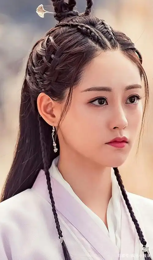 《新倚天屠龙记》祝绪丹美图纯分享,从小白兔到掌门人,判若两人