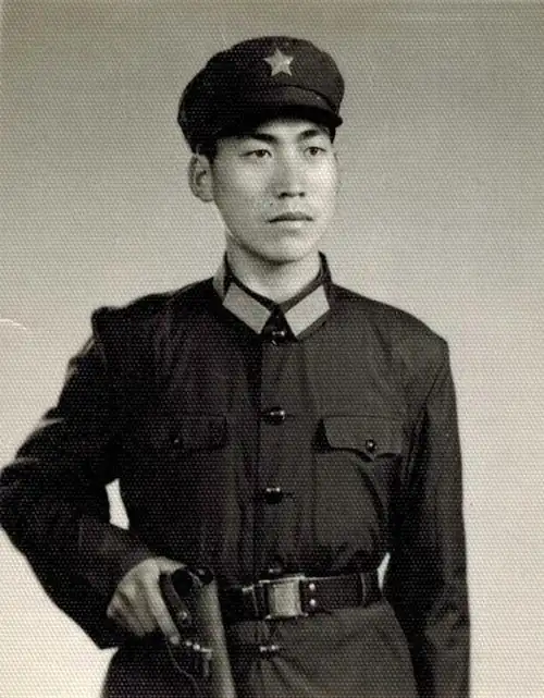 军营记忆:第一次穿上绿军装