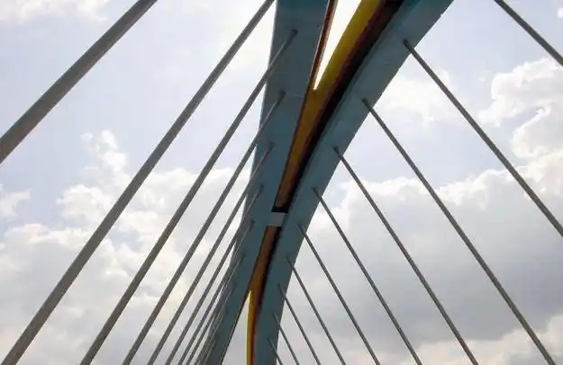 提篮式拱肋粘贴钢板加固