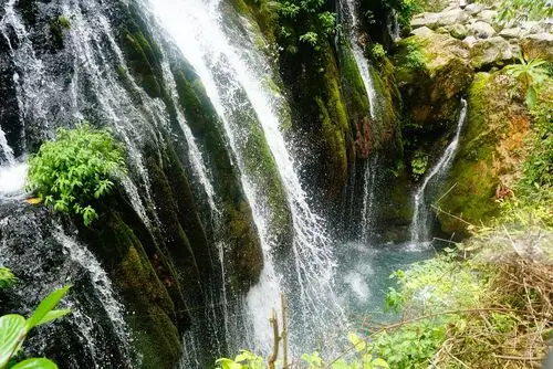 瀑布溪流山水 摄于宜昌方山 清江画廊与三峡人家