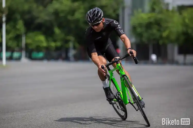 新手入门安心之选 捷安特公路车scr 1 评测