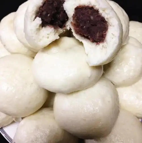 西西叶做的豆沙包