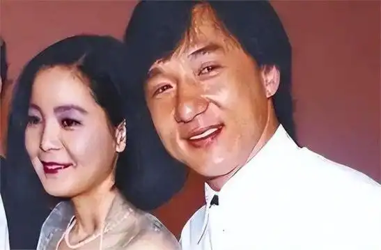 成龙"泡过"的5位女星,每个都性感诱人,到底是玩玩还是真爱?