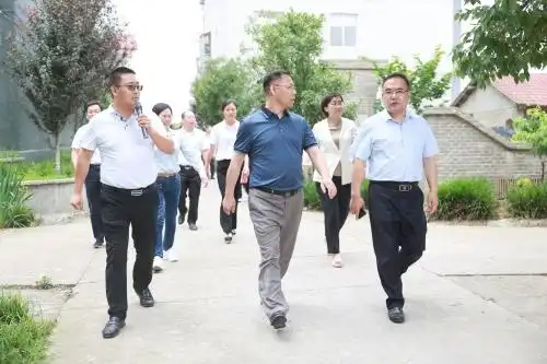 崇阳县委书记郑俊华带队来钟祥开展区域协作对接