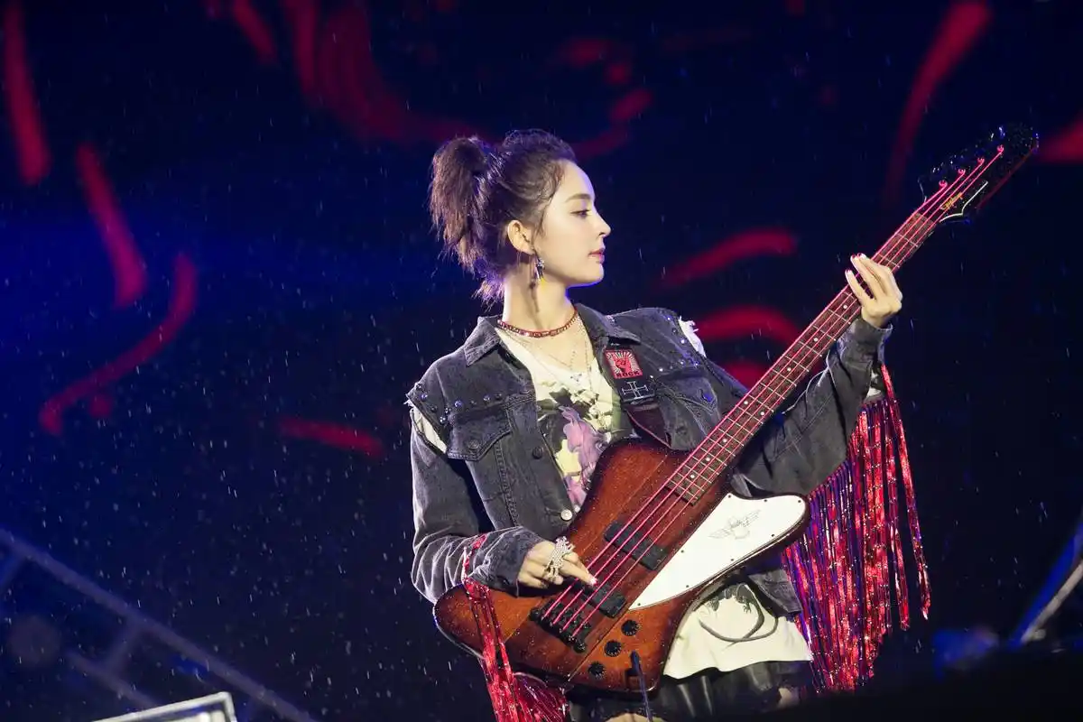 影评:《缝纫机乐队》太好看了