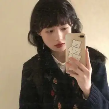 戴复古圆眼镜女生头像