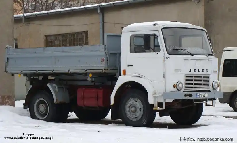 3040年前国内进口过的波兰耶尔奇星牌卡车