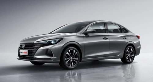 长安逸动plus丨官方素材2019年的中国汽车市场本就表现出下滑趋势,加