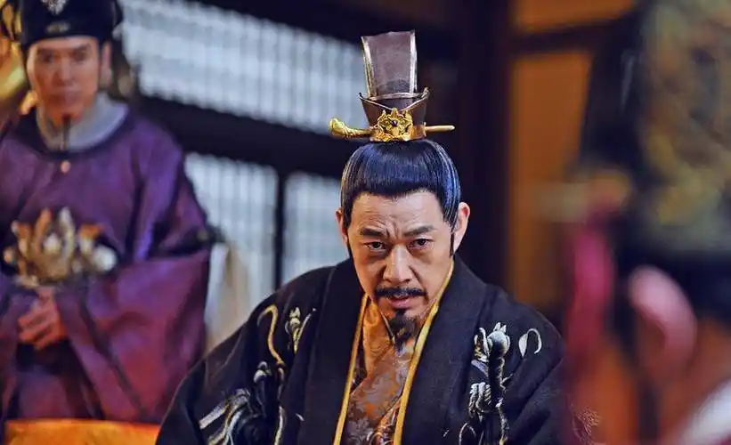 李承乾事件平息之后,李泰又与李治争太子之位,后来李世民立了李治为