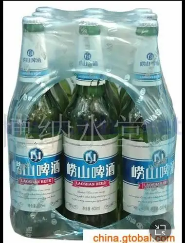 塑包崂山啤酒原价20元/提,特价16.9元/提