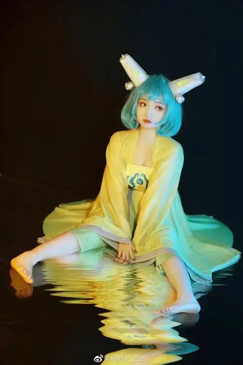 小天cos王者荣耀蔡文姬是美女06