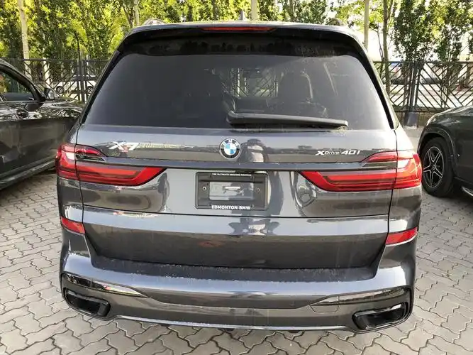 平行进口2021款国六宝马x7加版到店图解昆明店