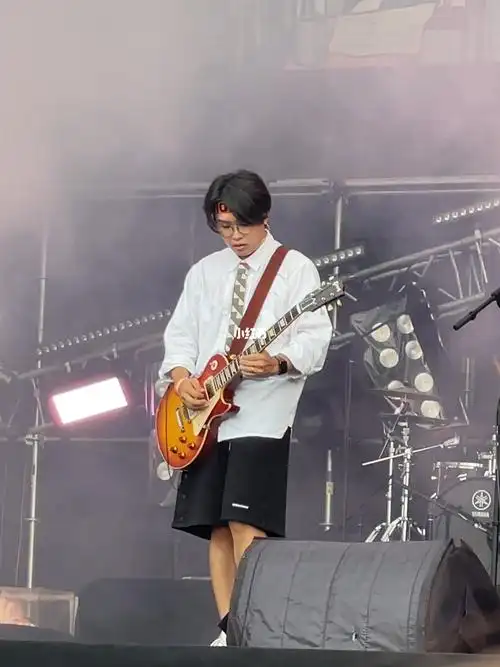 夏日入侵企画入侵武汉清纯男高帅气主唱