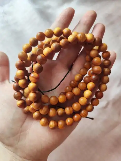 崖柏小珠子手串