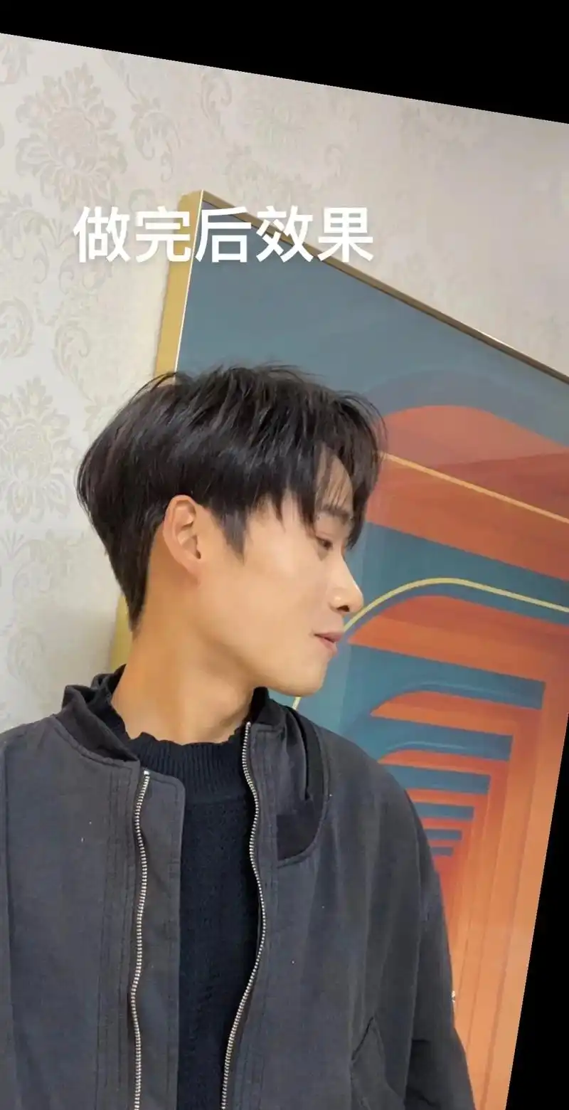 一个发型的比例是非常重要的男生发型有个黄金比例前高 - 抖音