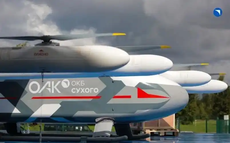 苏霍伊展示新型垂直起降无人运输机,量产s-71隐身空射无人机