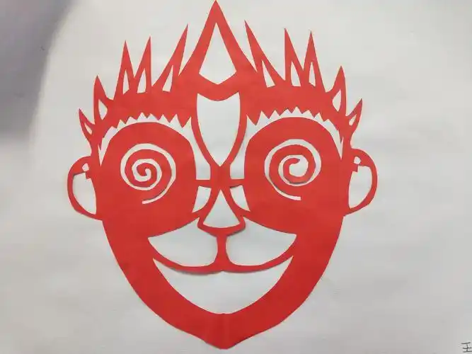 瓯北二小201506班剪纸课堂作业小展台戴眼镜的小男孩