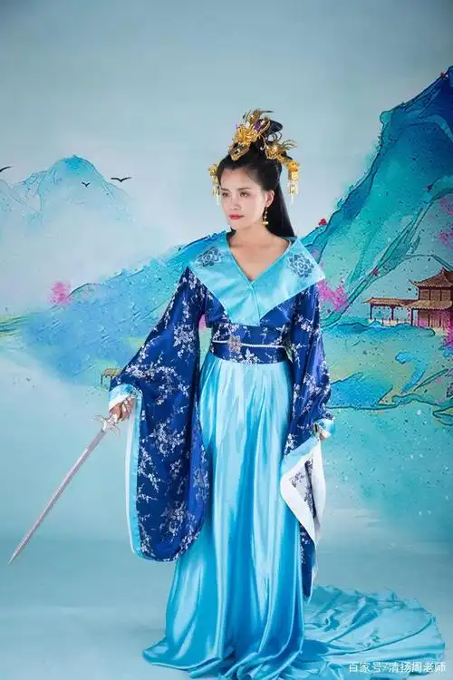 第一次古装拍摄,正宫娘娘范儿就这般