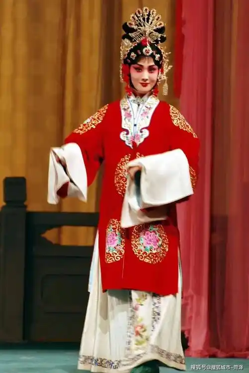 80后京剧演员刘栋:满面丹青诉人间_京剧院_父母_中国人