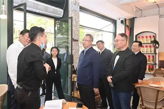 首页>武汉10月31日,省委常委,市委书记郭元强到江汉区督导第二批主题