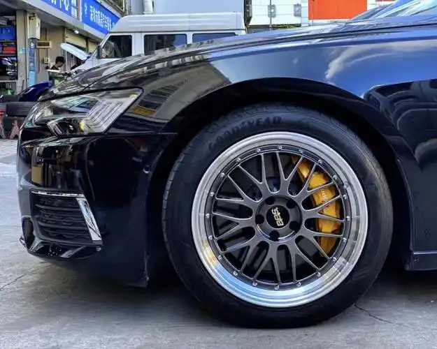 奥迪a6轮毂改装案例