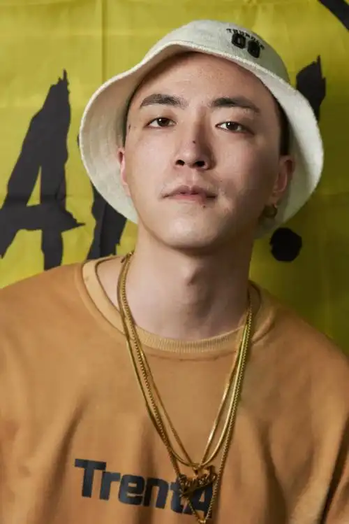 gaijonyjcblock法老贝贝这位摄影师拍过100多位rapper