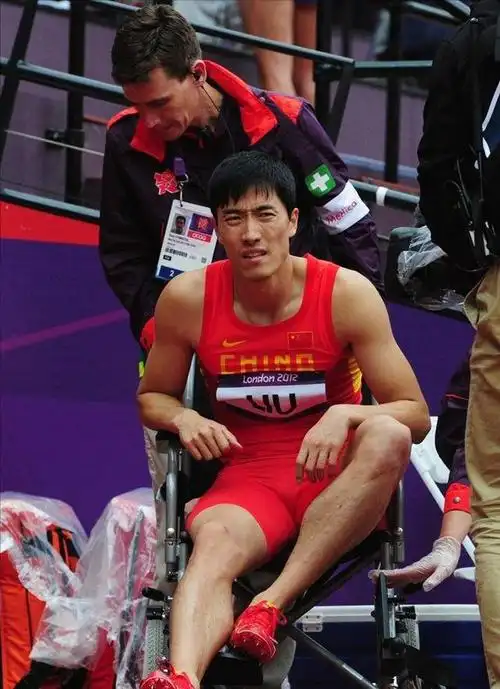 2004年,刘翔在雅典奥运会上以"12秒91"的成绩夺得了奥运冠军,那一下子