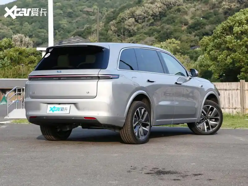 首批理想l8 max今日交付 售39.98万元-新浪汽车