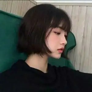 女生短发qq头像高清好看的女生帅气短发图片头像