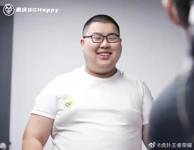 重庆qghappy总决赛巡礼既然无路可退那便一往无前