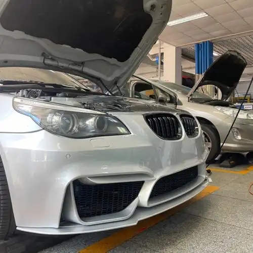 90后玩老车 末代e60宝马523li豪华改装作业-轻度改装-玩车之家