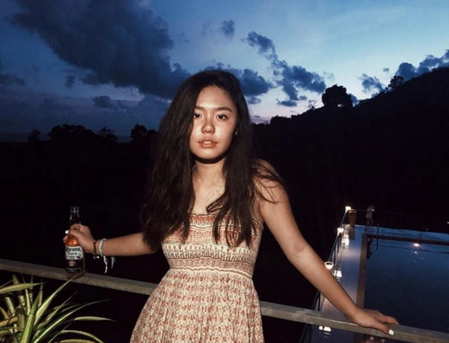 同父异母妹妹豪放像章小蕙|章小蕙|钟镇涛|钟嘉晴_新浪新闻