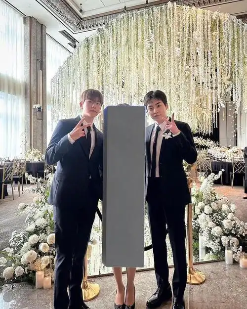 金钟大和老婆举办婚礼妻子正面照首曝光两人笑容甜蜜非常恩爱