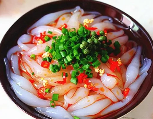 蛙鱼蛙鱼是徐州市丰县的一个特色地方小吃,主要材料