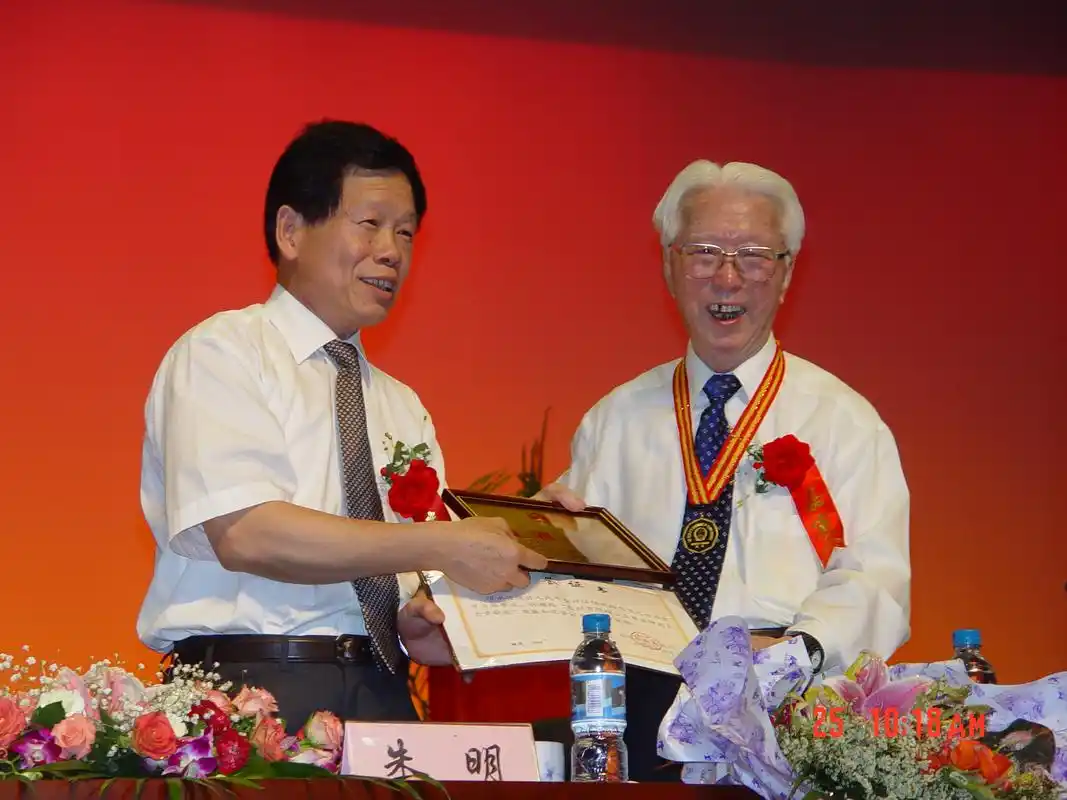 南安华侨名人陈水俊:重教兴学扶贫济医的侨界楷模