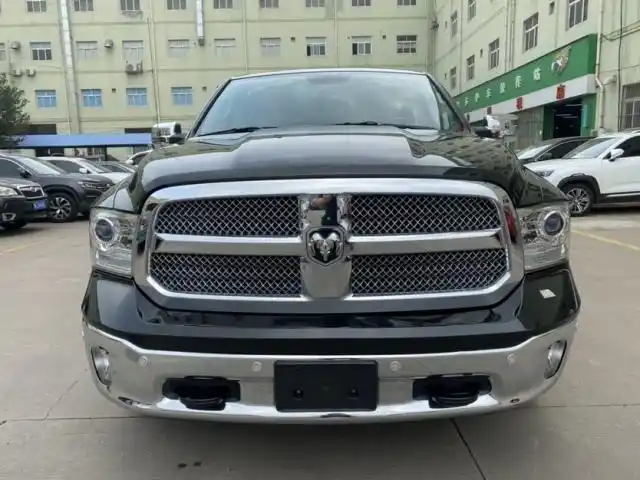 21款道奇公羊5.7l国六清仓钜惠四十余万_凤凰网汽车_凤凰网